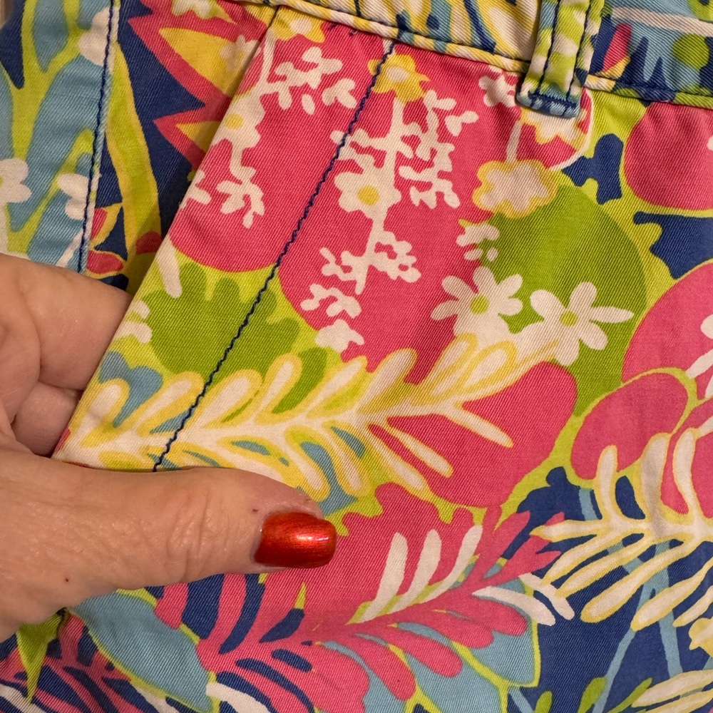 Talbots Colorful Tropical Print The WEEKEND Chino Shorts  SIZE: 10    #H - Picture 2 of 8